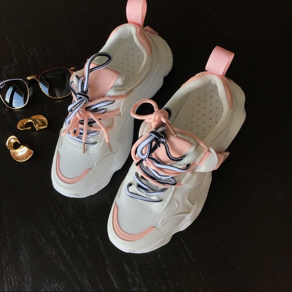 LACE-UP FRONT  CHUNKY  SOLE  SNEAKERS - Picture 4 of 4